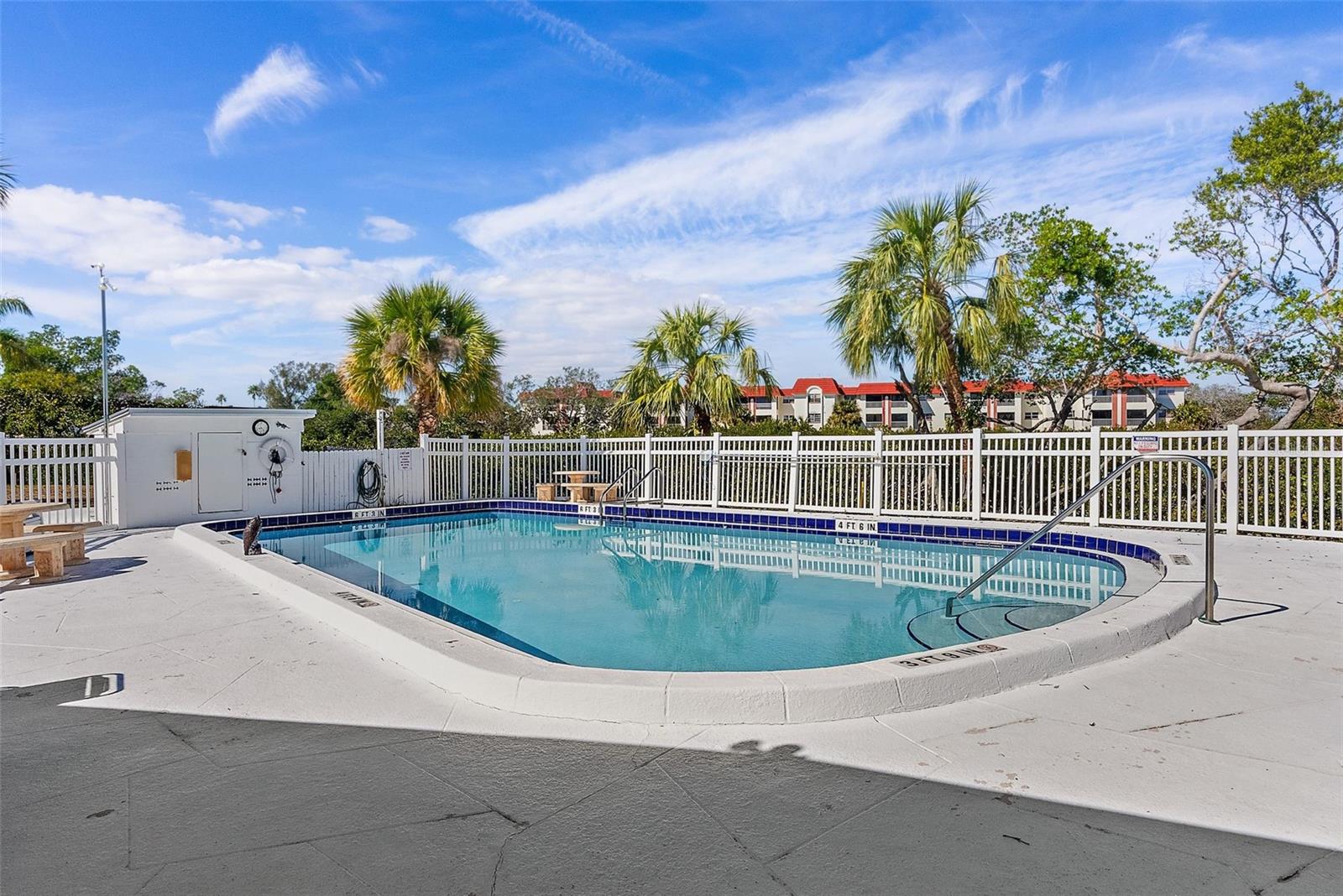 4520 OVERLOOK DR NE #238, ST PETERSBURG, FL, 33703