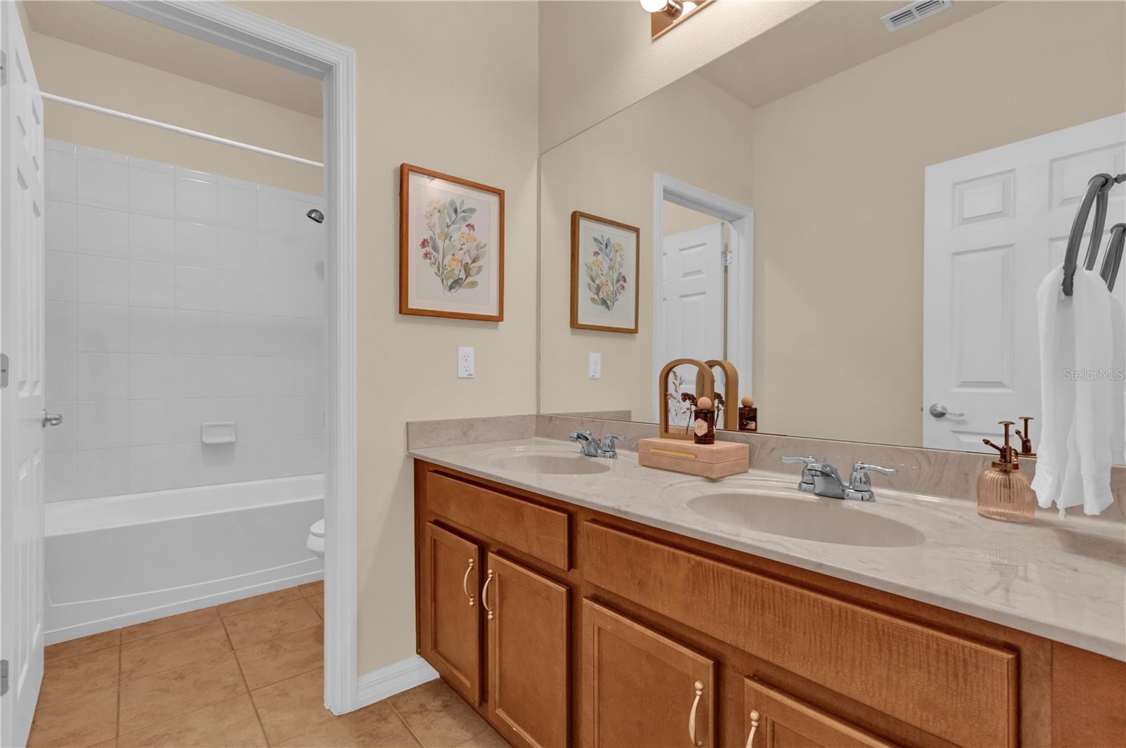 1208 BELLA VISTA CIR, LONGWOOD, FL, 32779