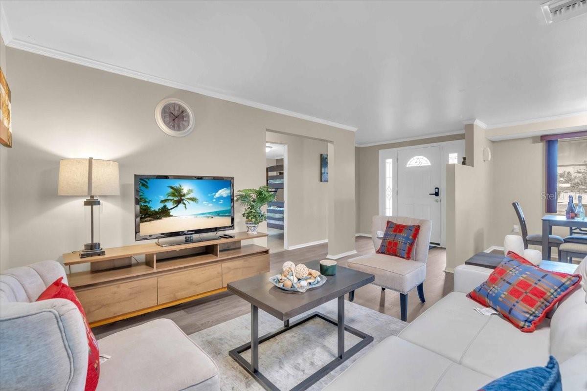 7420 CASS CIR, SARASOTA, FL, 34231