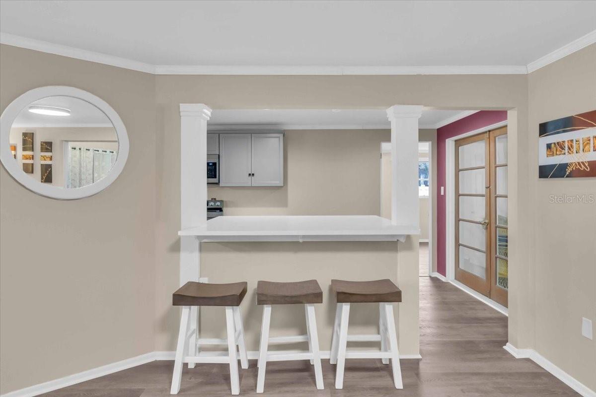 7420 CASS CIR, SARASOTA, FL, 34231