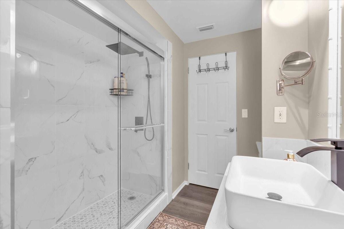 7420 CASS CIR, SARASOTA, FL, 34231