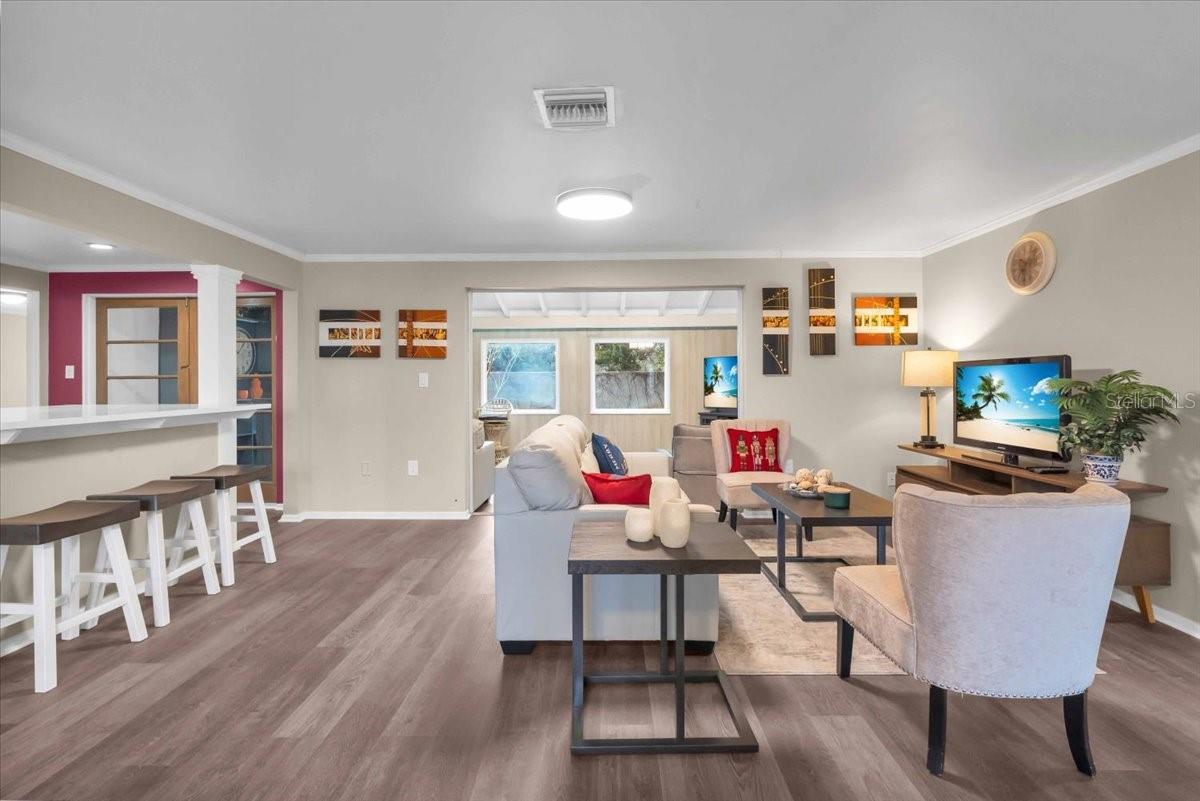 7420 CASS CIR, SARASOTA, FL, 34231