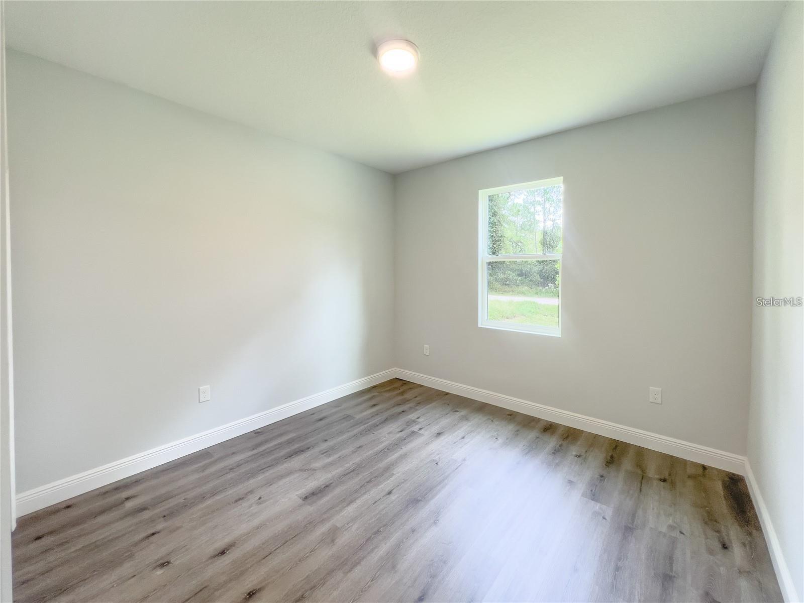 1045 9TH AVE, DELAND, FL, 32724