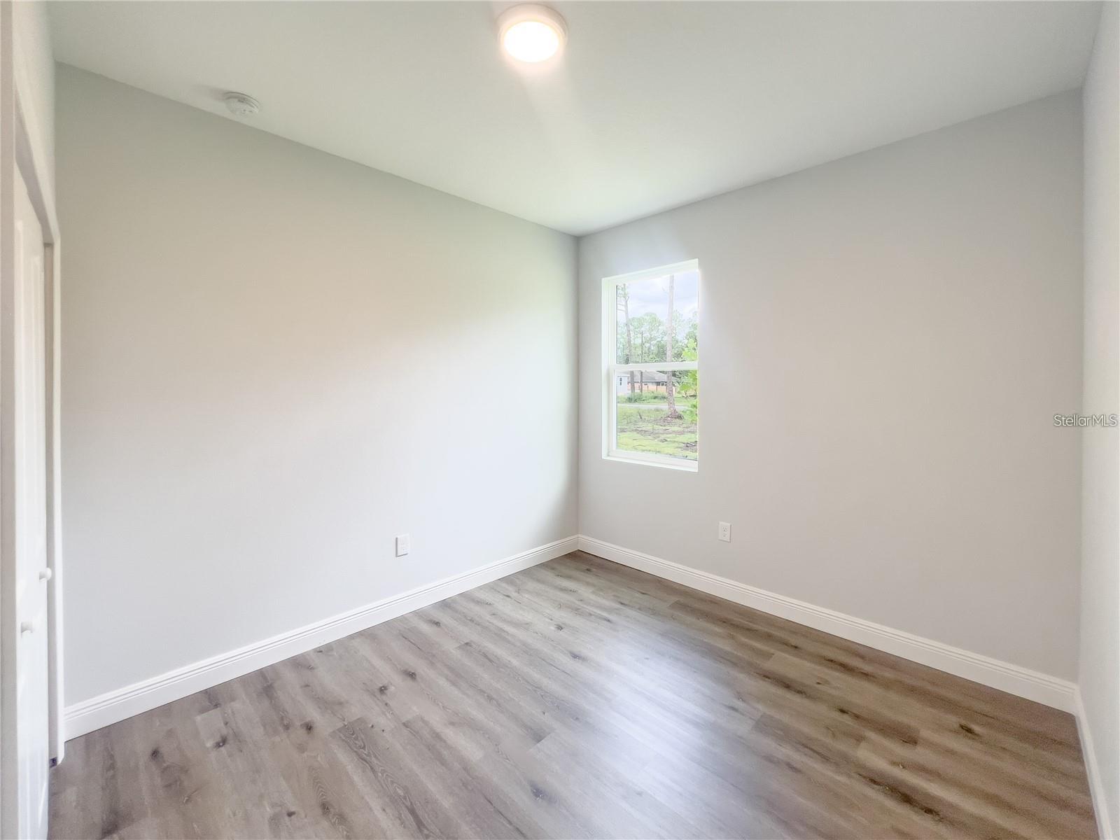 1045 9TH AVE, DELAND, FL, 32724