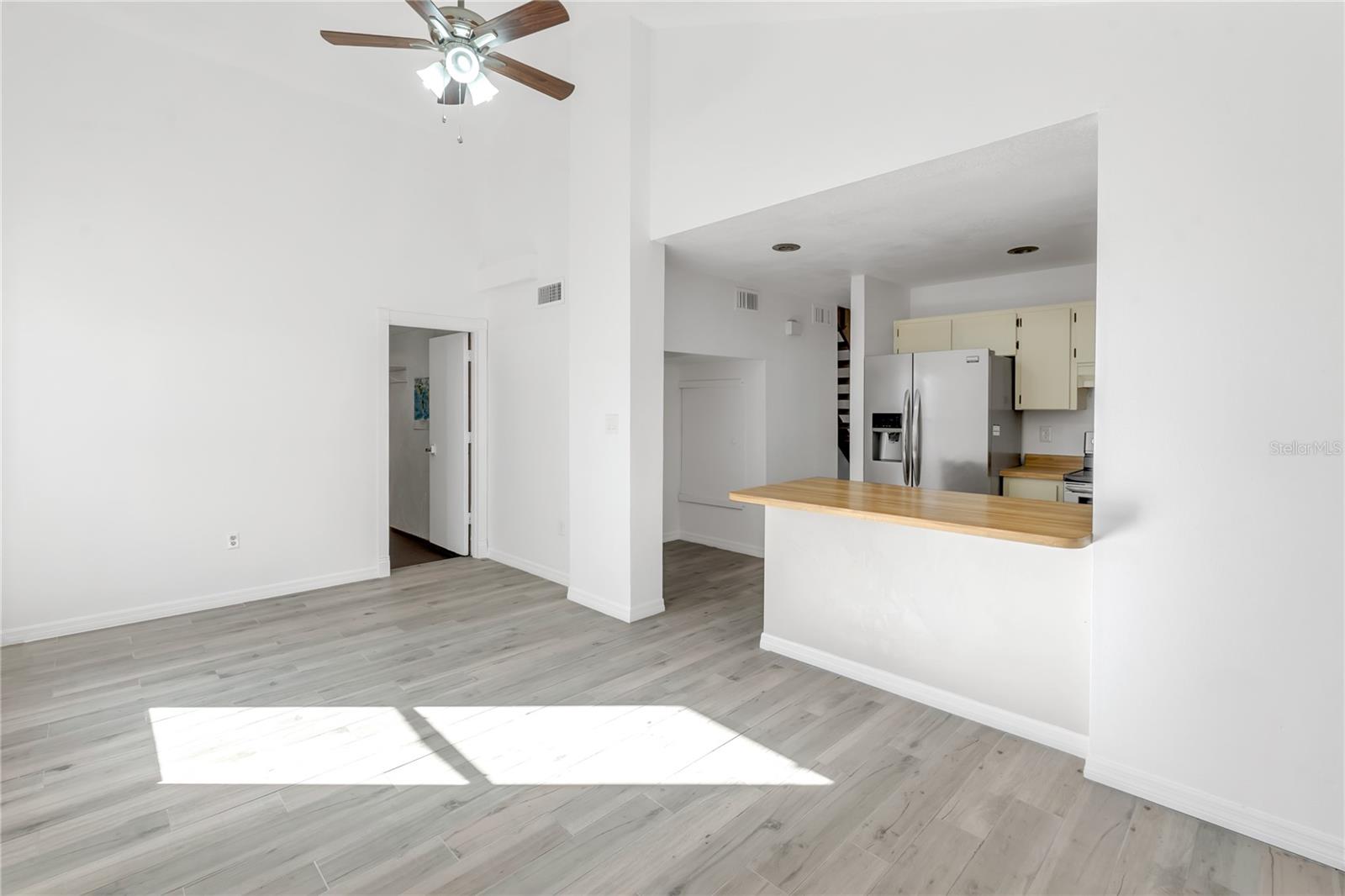 2037 LINWOOD WAY, SARASOTA, FL, 34232