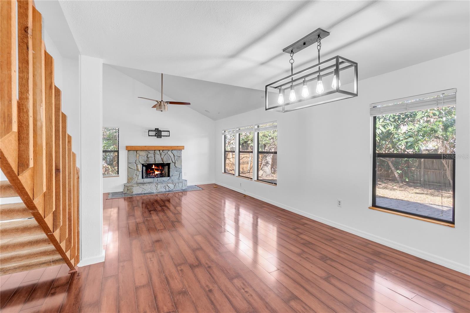 2037 LINWOOD WAY, SARASOTA, FL, 34232