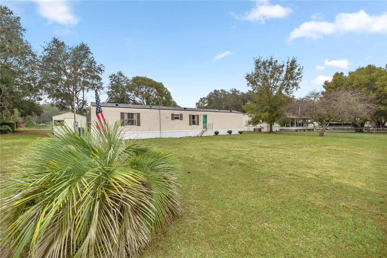 422 HITCHCOCK ST, LADY LAKE, FL, 32159