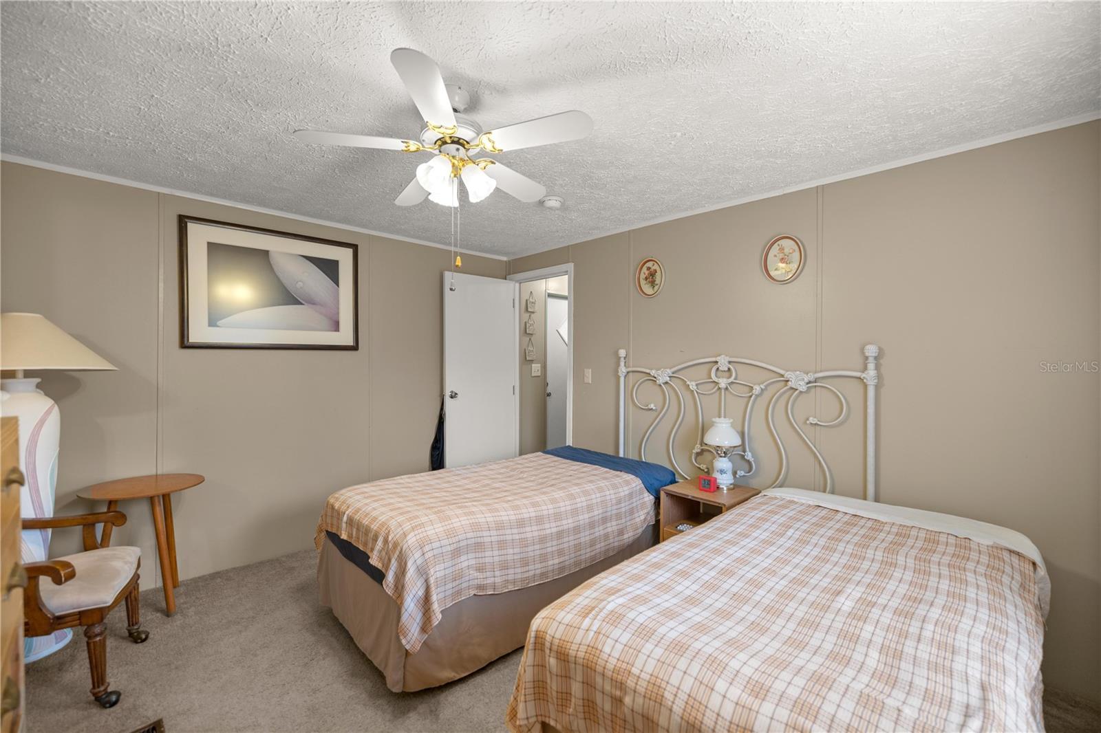 422 HITCHCOCK ST, LADY LAKE, FL, 32159