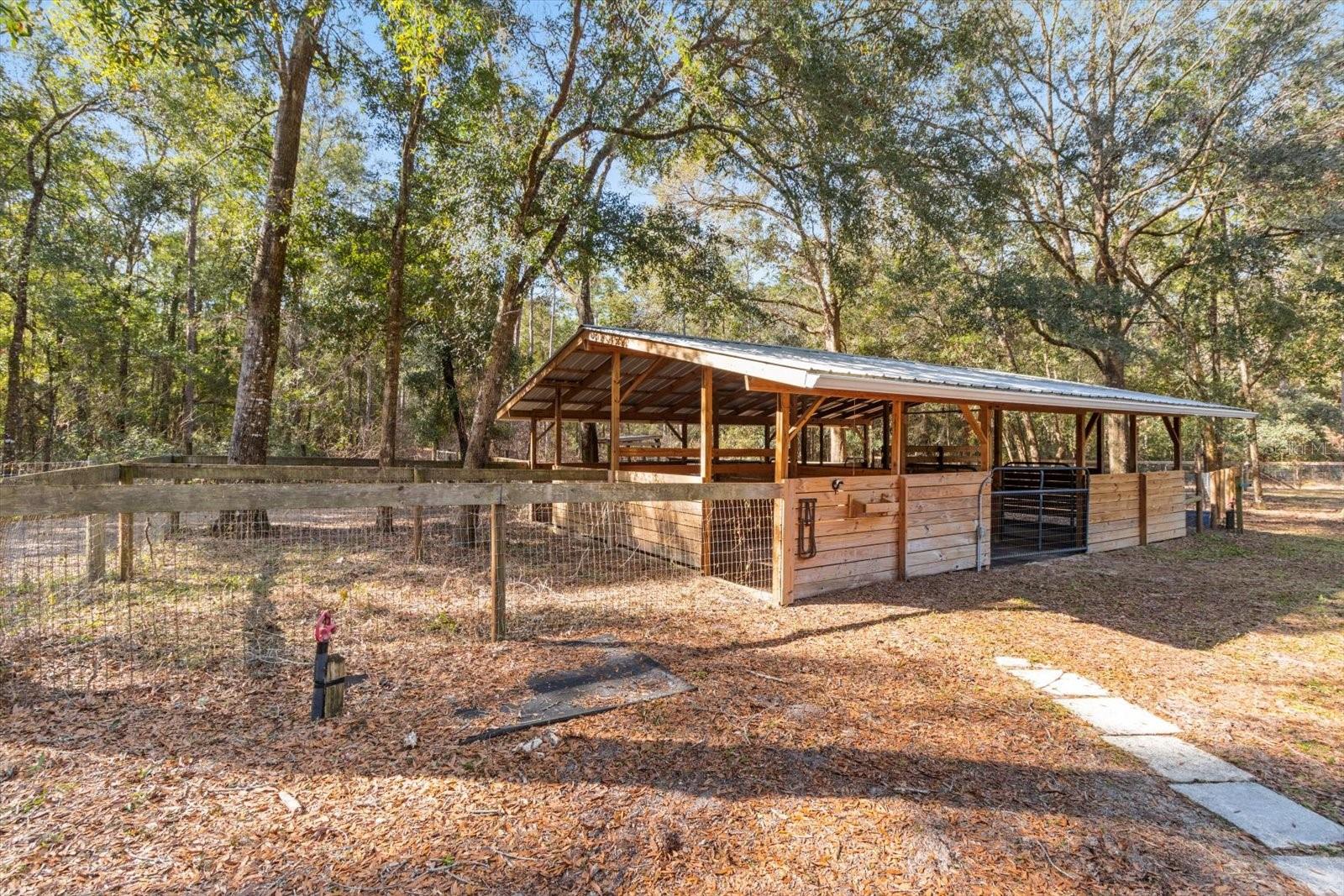 3300 E GRAPELEAF LN, INVERNESS, FL, 34452