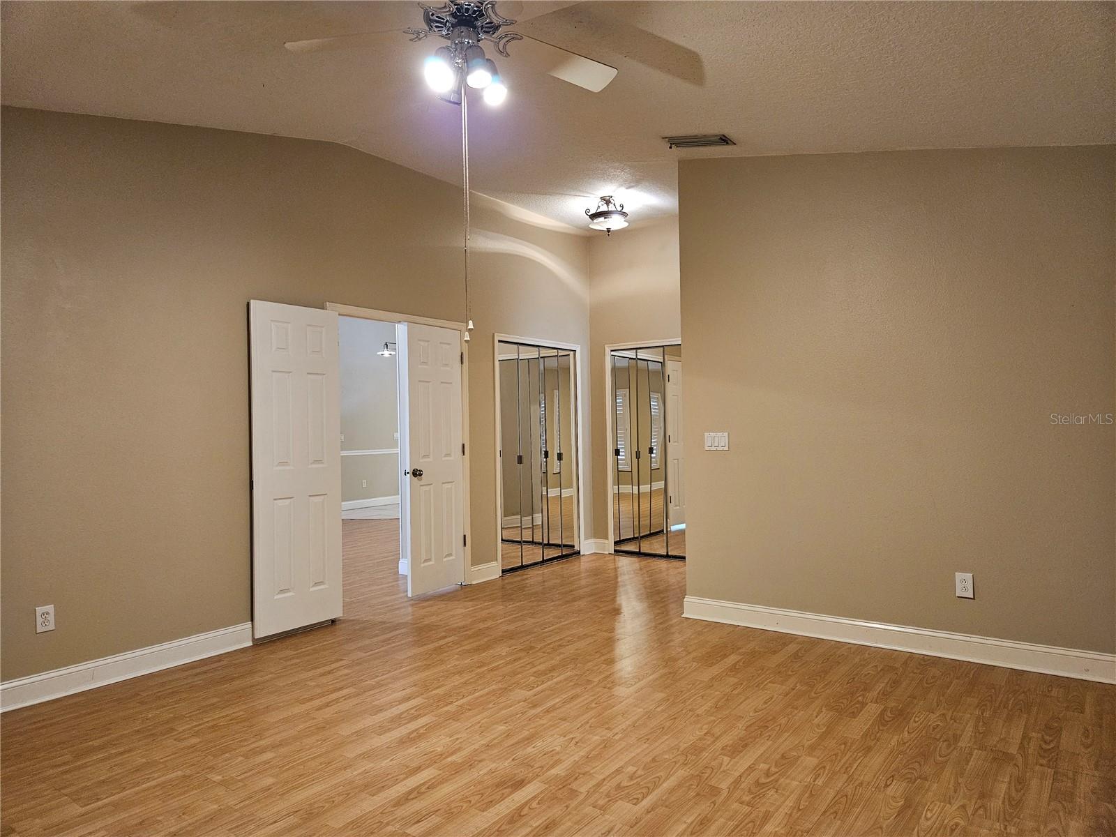 9403 LARKBUNTING DR, TAMPA, FL, 33647