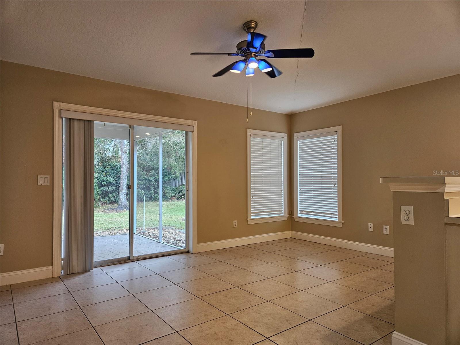 9403 LARKBUNTING DR, TAMPA, FL, 33647