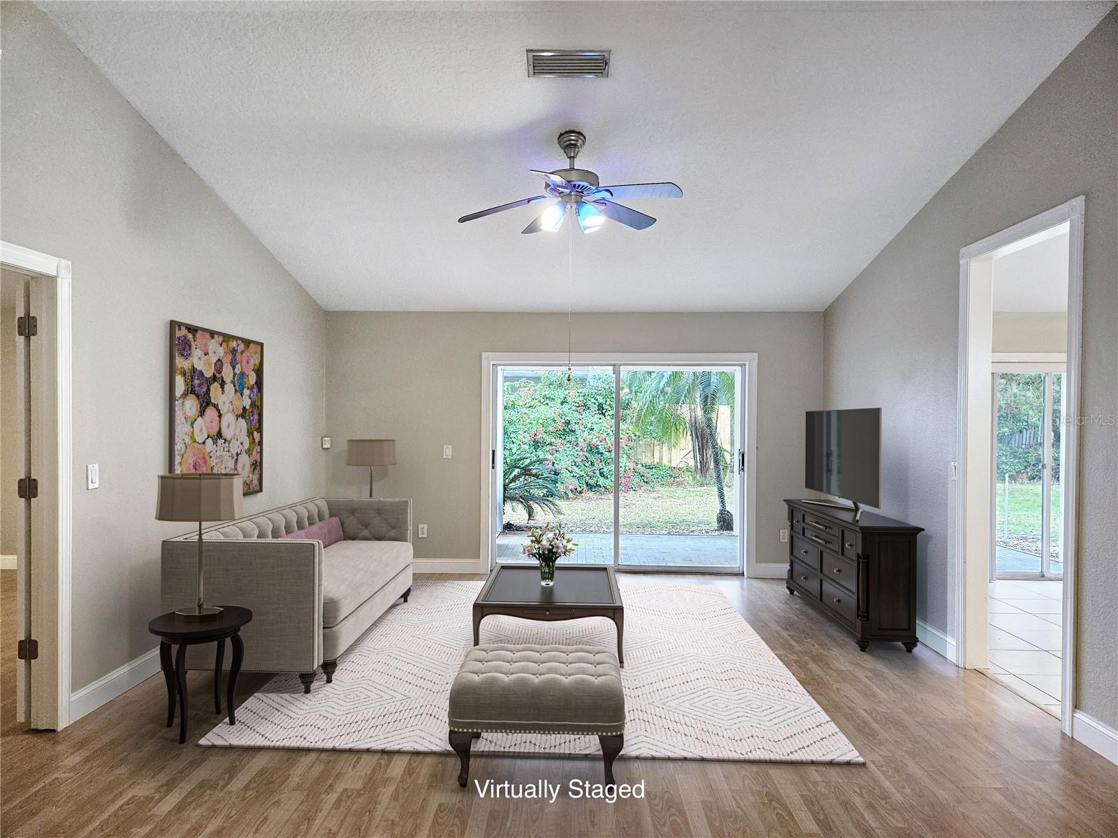 9403 LARKBUNTING DR, TAMPA, FL, 33647