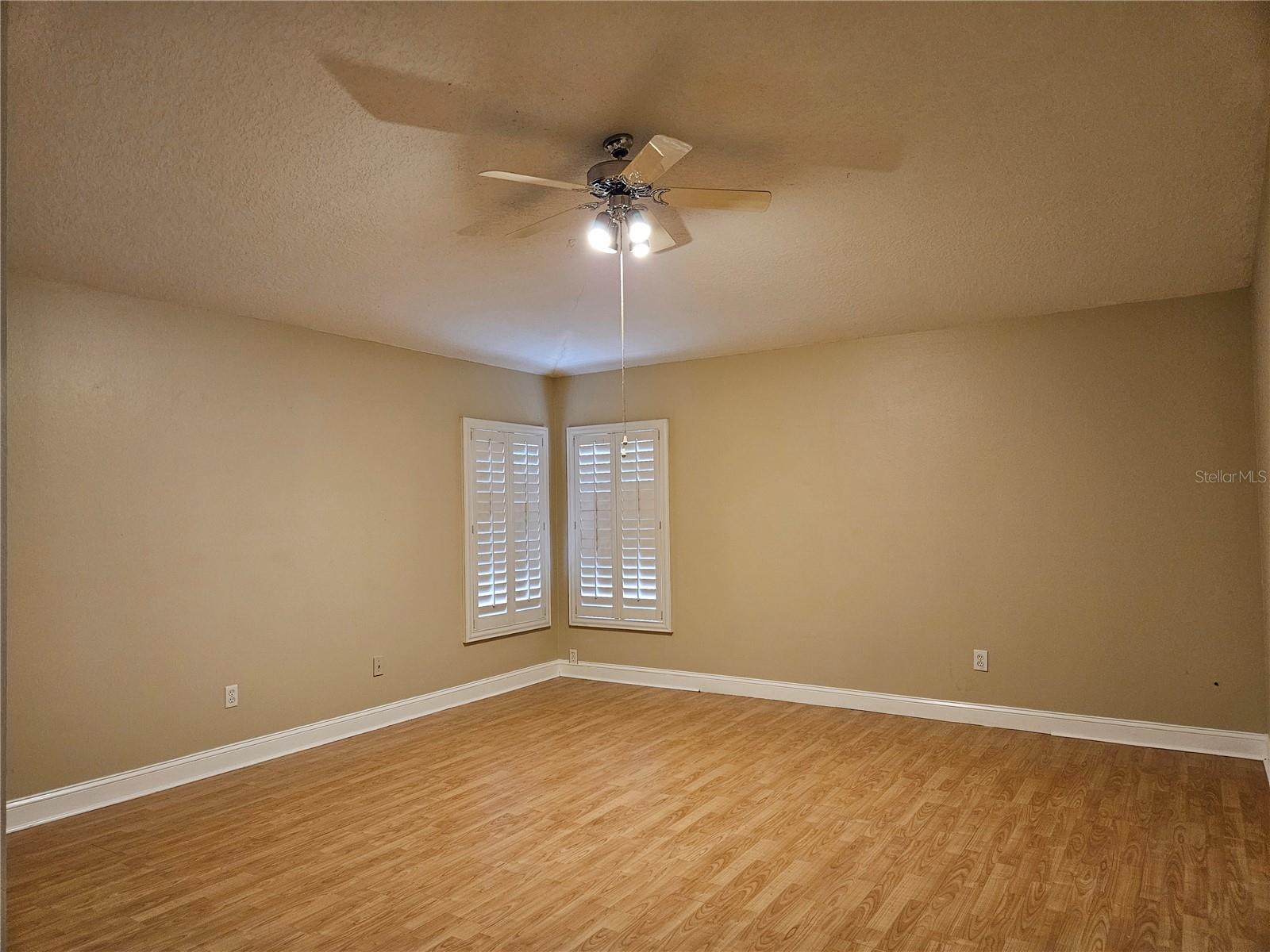 9403 LARKBUNTING DR, TAMPA, FL, 33647