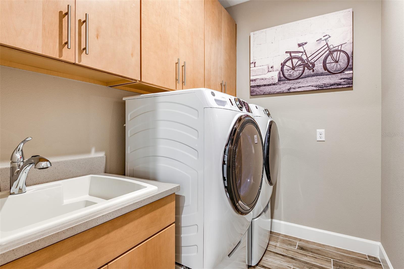 2471 OVERFALLS PL, WESLEY CHAPEL, FL, 33543