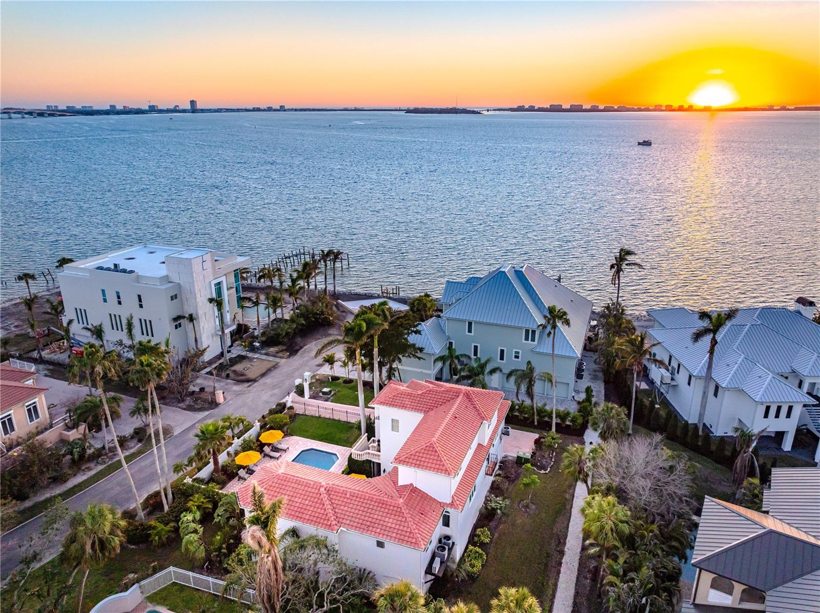 1023 TOCOBAGA LN, SARASOTA, FL, 34236