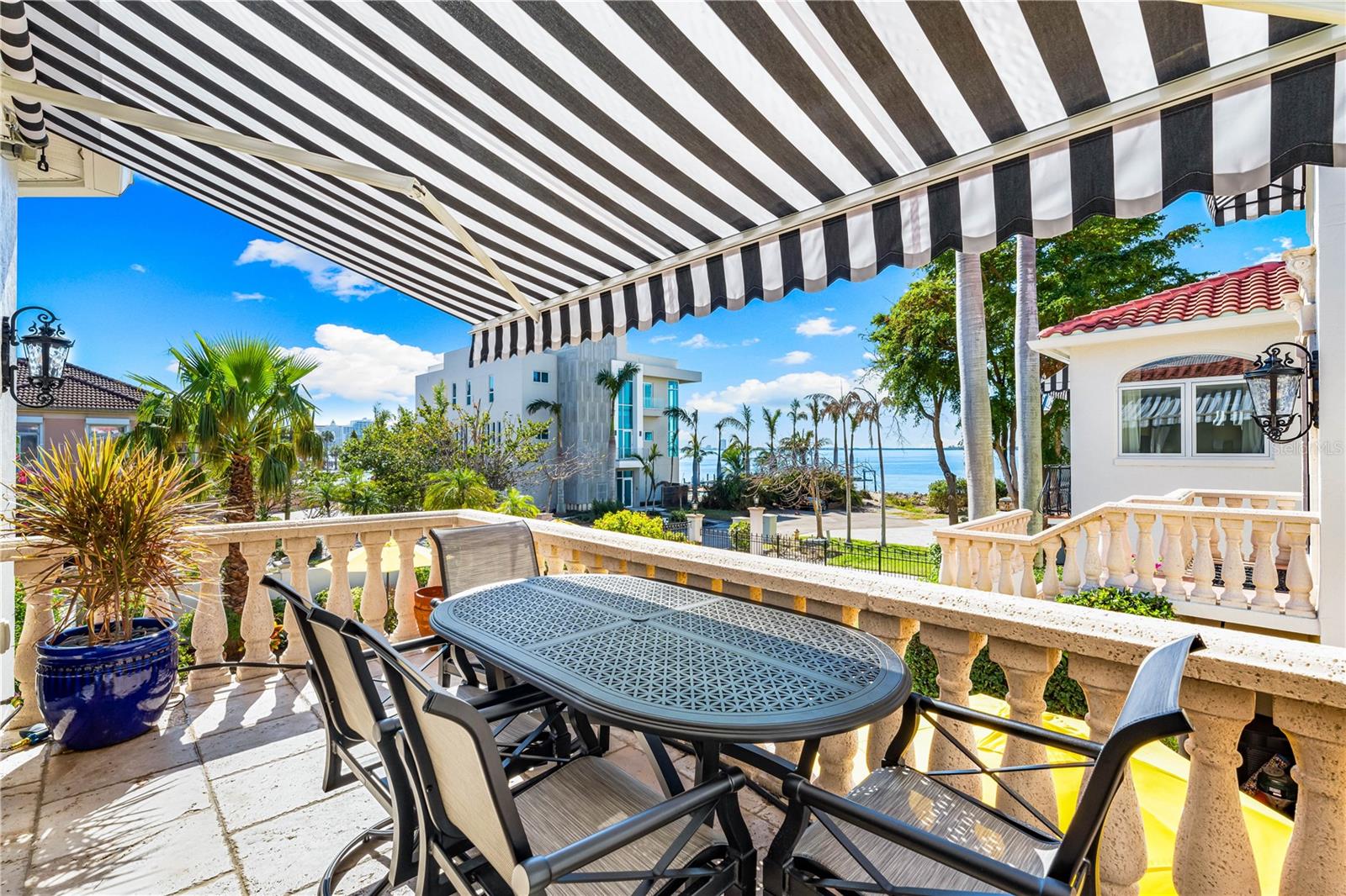 1023 TOCOBAGA LN, SARASOTA, FL, 34236