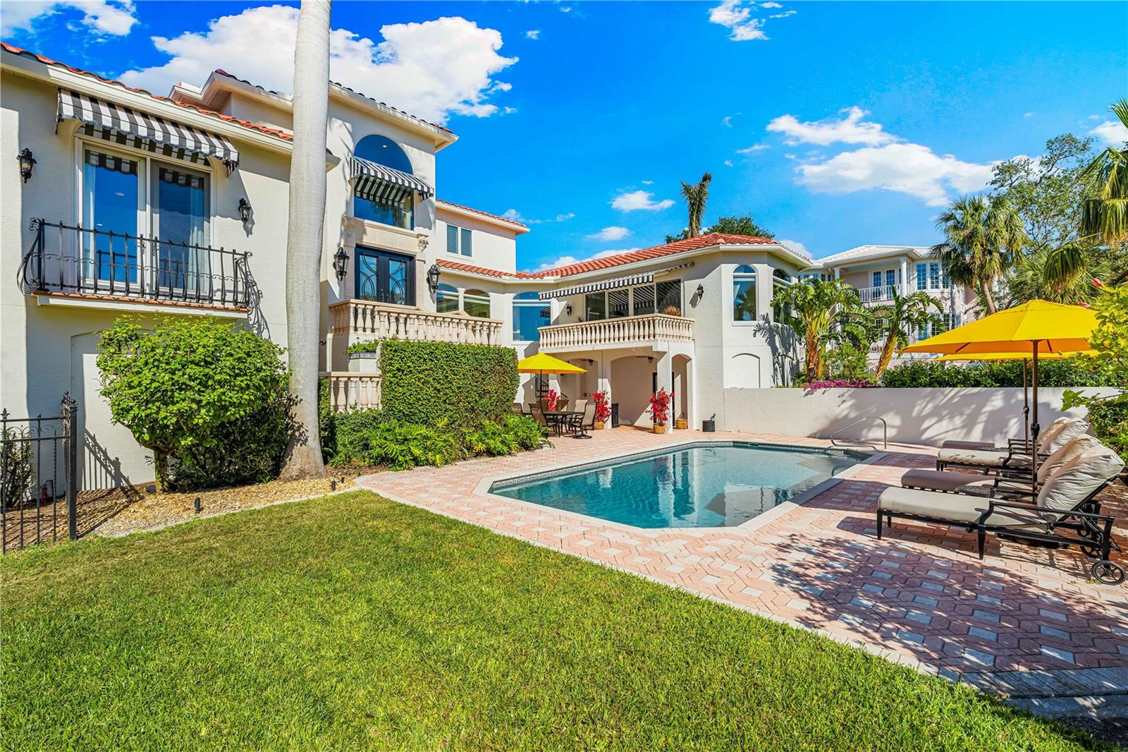 1023 TOCOBAGA LN, SARASOTA, FL, 34236