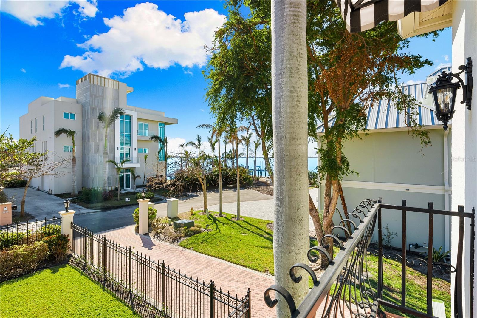 1023 TOCOBAGA LN, SARASOTA, FL, 34236