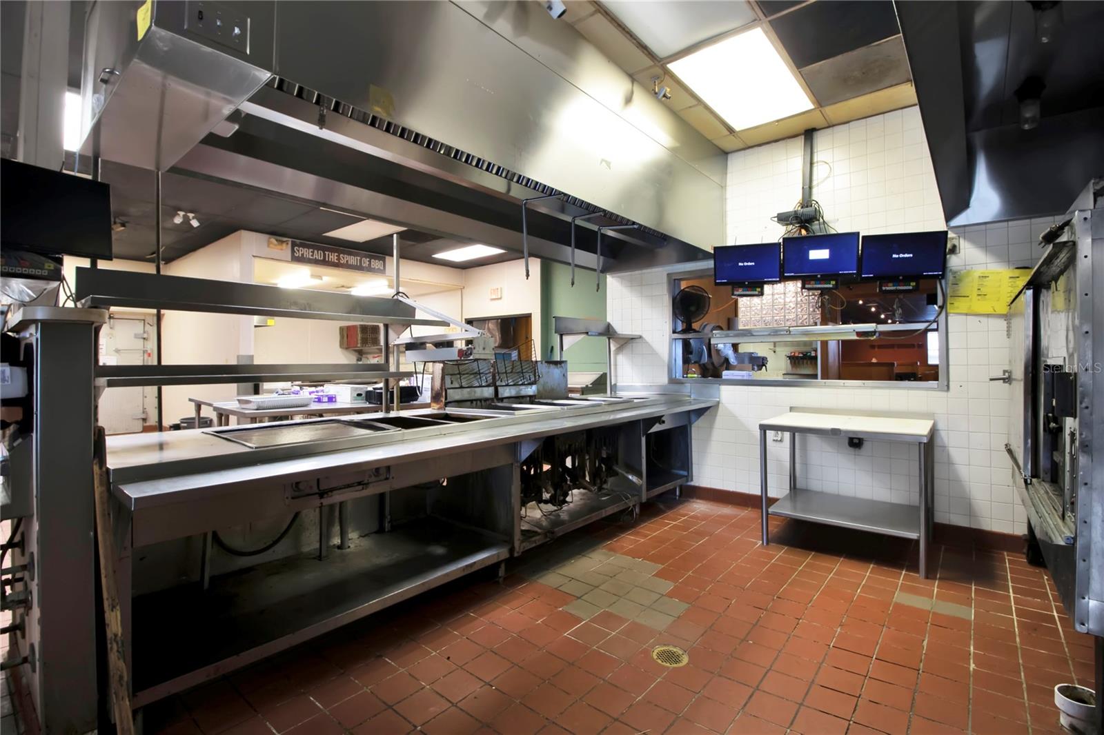 1152 TAMIAMI TRL, PORT CHARLOTTE, FL, 33953