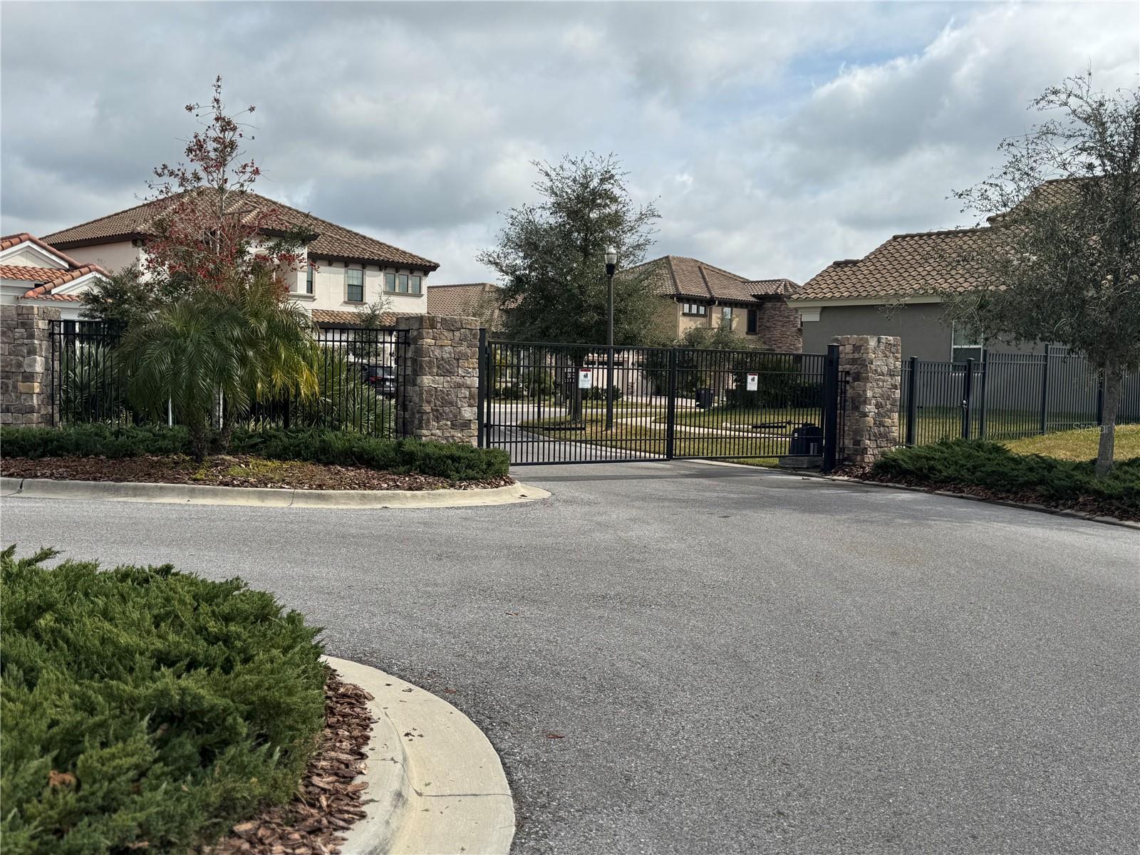 14215 SWISS BRIDGE DR, RIVERVIEW, FL, 33579