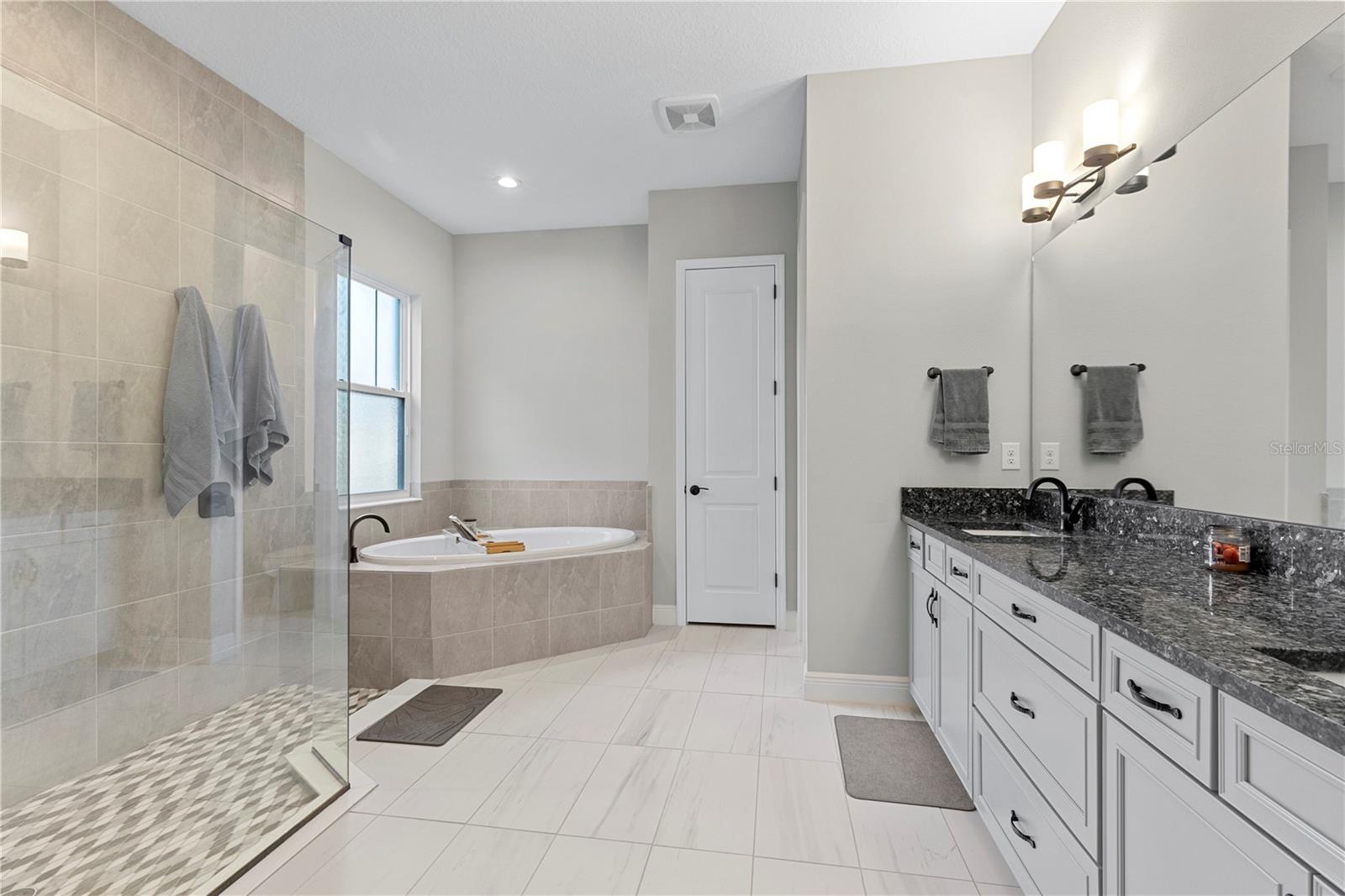 14215 SWISS BRIDGE DR, RIVERVIEW, FL, 33579