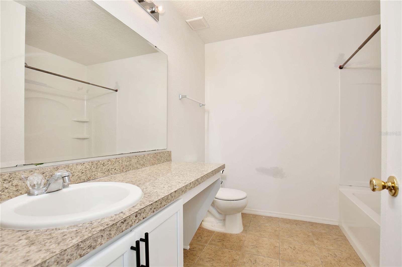 13004 BOGGY POINTE DR, ORLANDO, FL, 32824