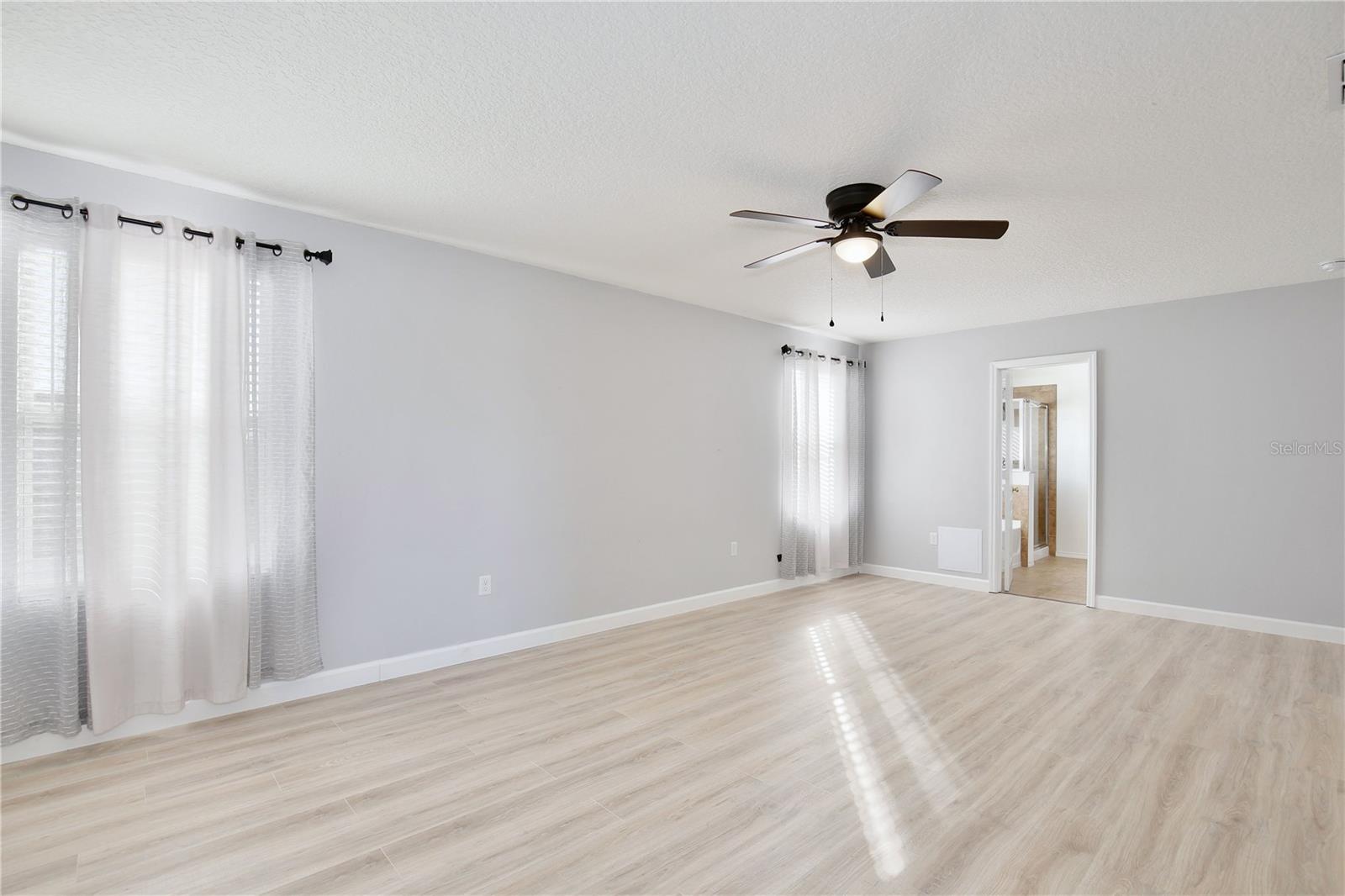 13004 BOGGY POINTE DR, ORLANDO, FL, 32824