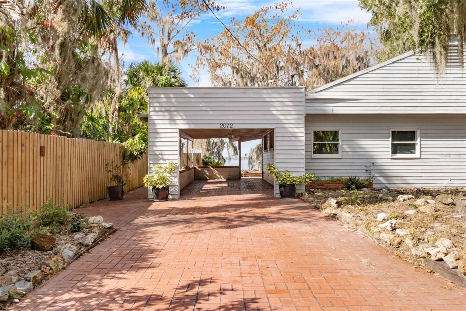 2072 JESSUP RD, OVIEDO, FL, 32765