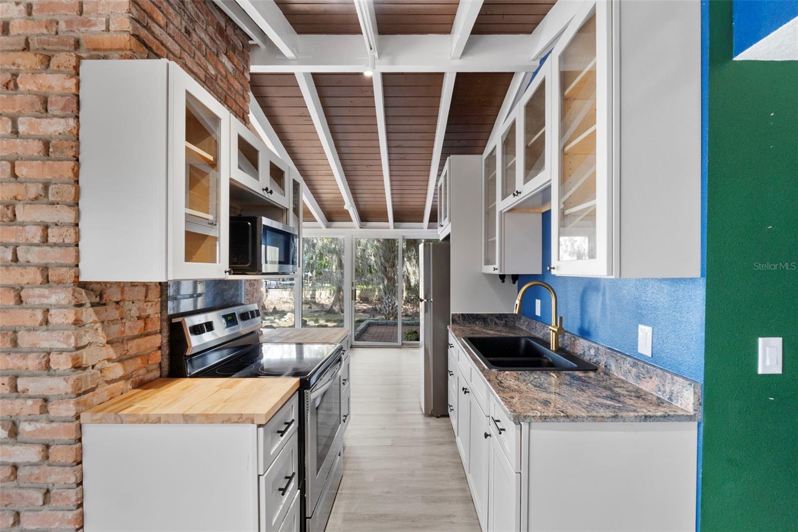 2072 JESSUP RD, OVIEDO, FL, 32765
