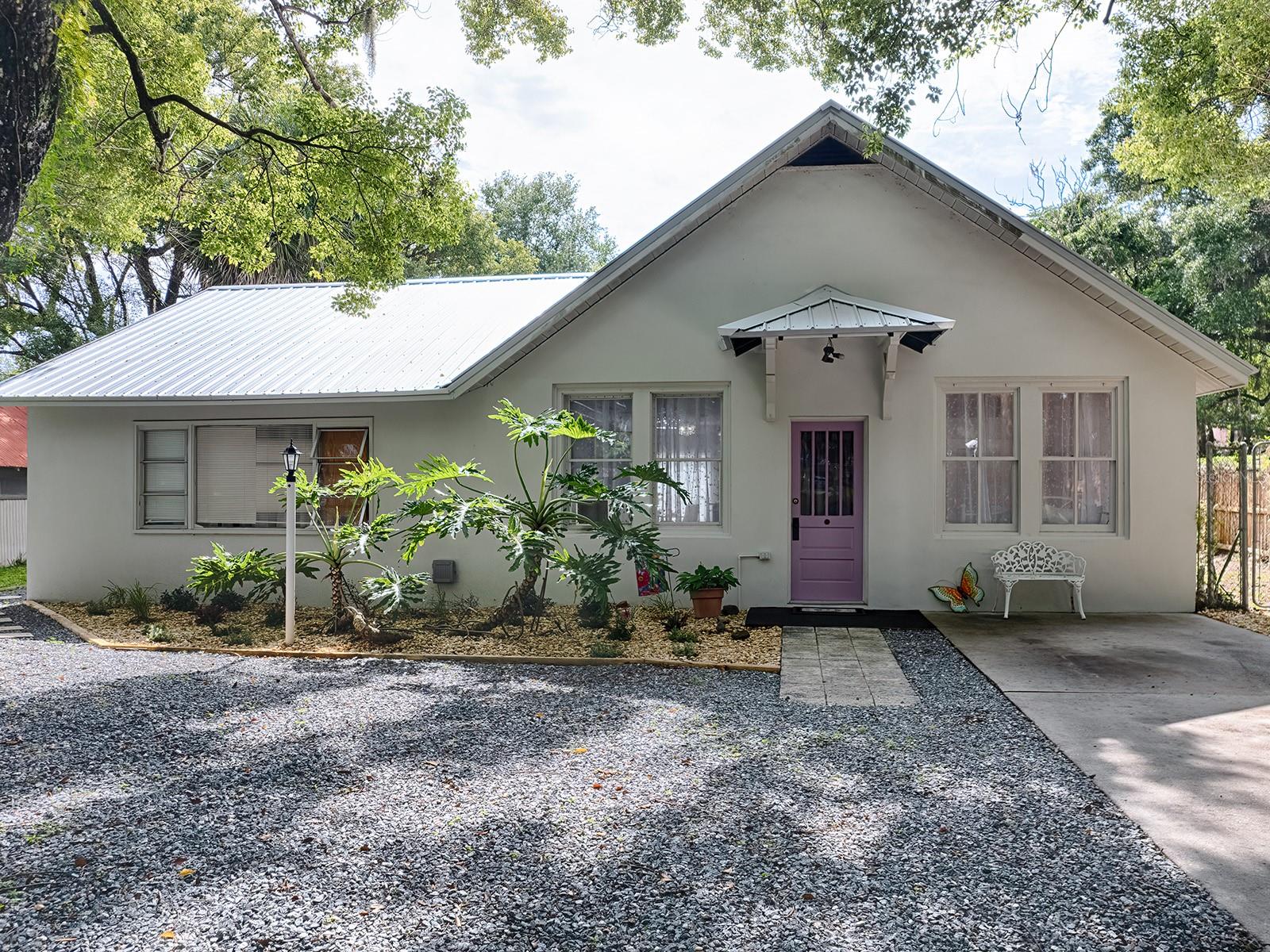 107 S IONA AVE, FRUITLAND PARK, FL, 34731