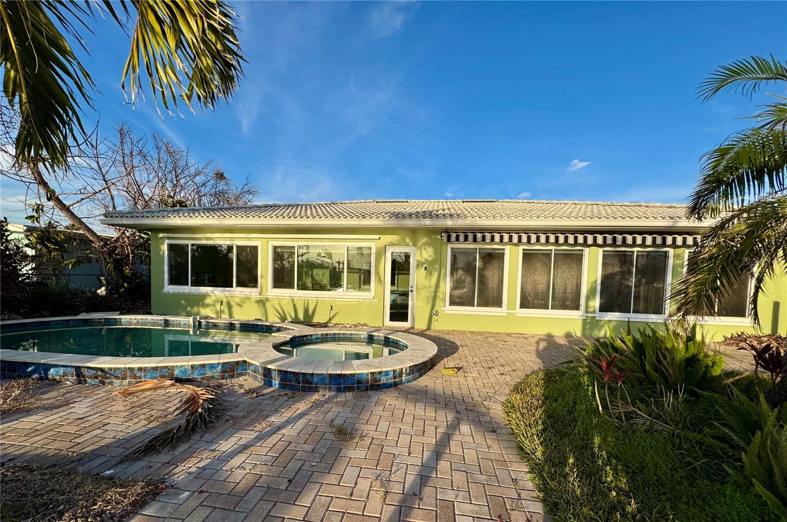 11420 6TH ST E, TREASURE ISLAND, FL, 33706