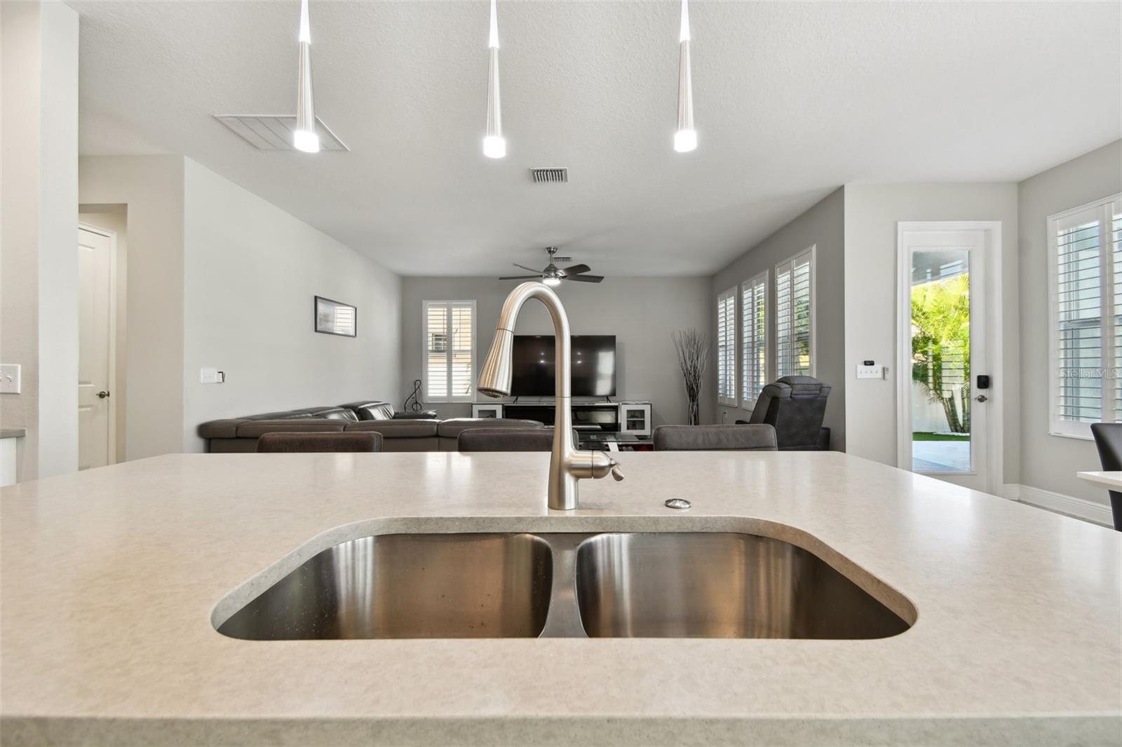 4909 4TH AVE N, ST PETERSBURG, FL, 33710