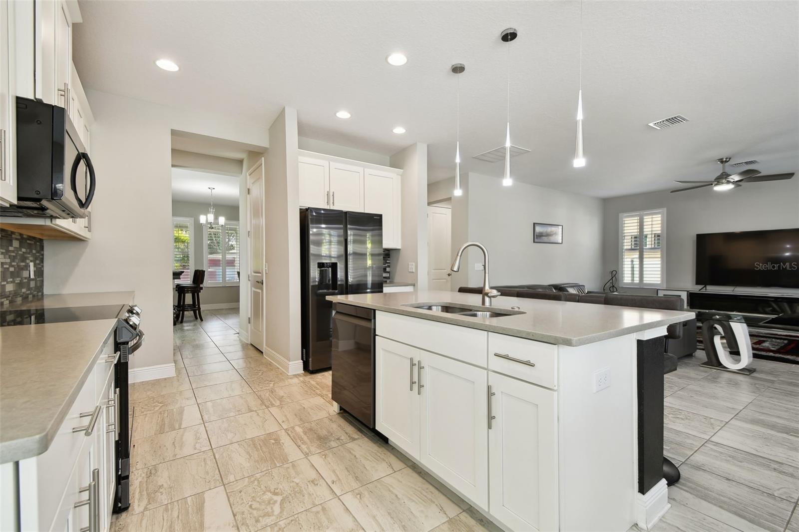 4909 4TH AVE N, ST PETERSBURG, FL, 33710