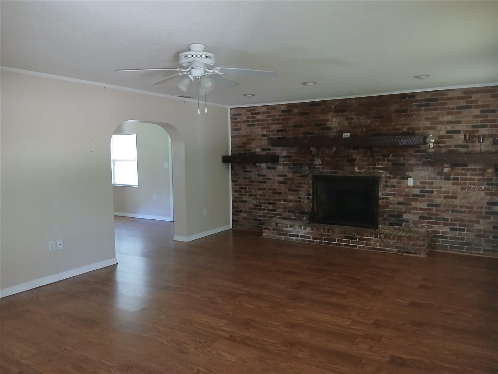 106 CR 542W, BUSHNELL, FL, 33513