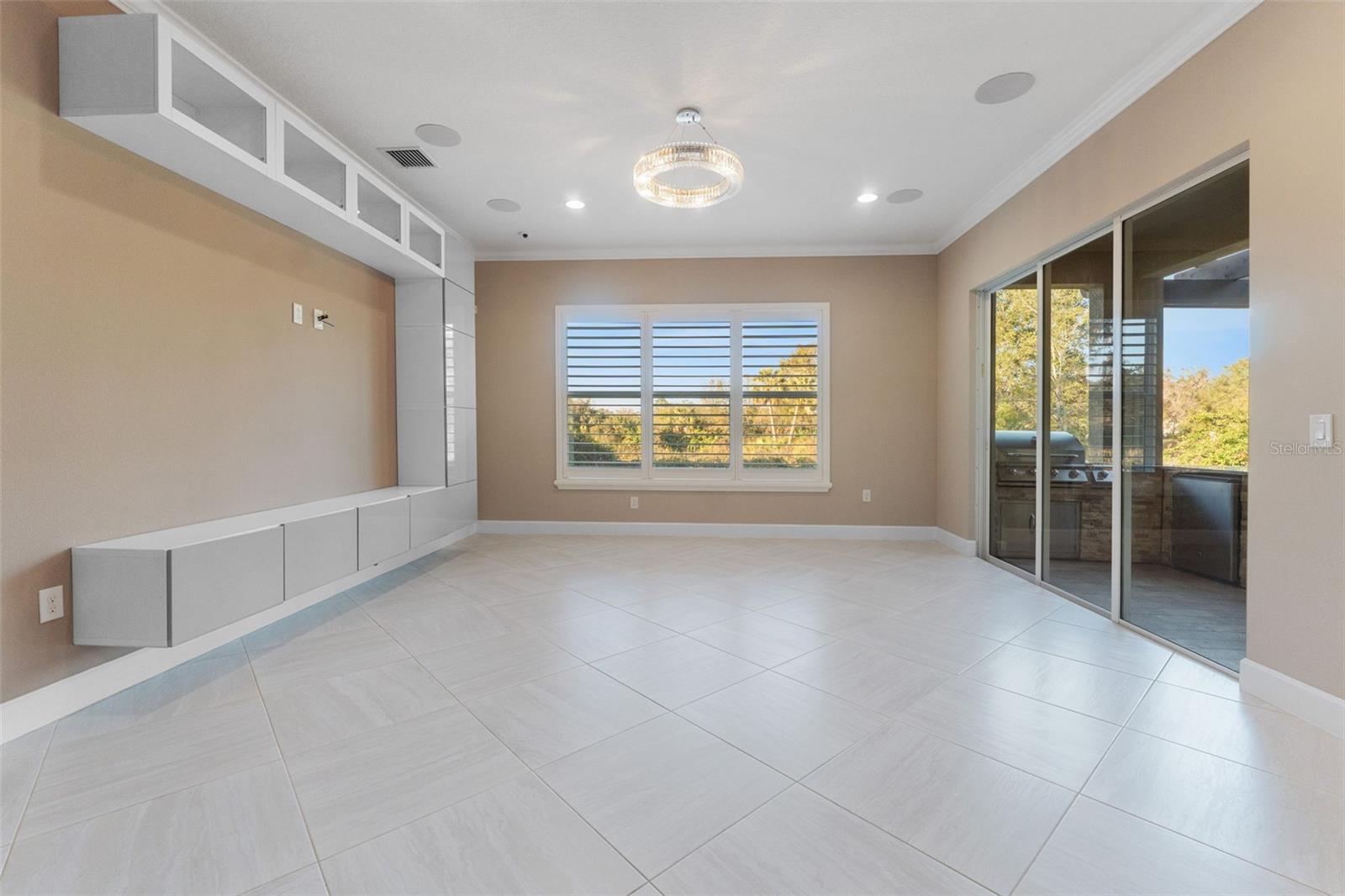 125 FALLING WATER DR, BRANDON, FL, 33511