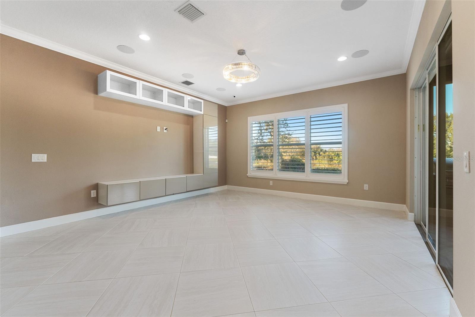 125 FALLING WATER DR, BRANDON, FL, 33511