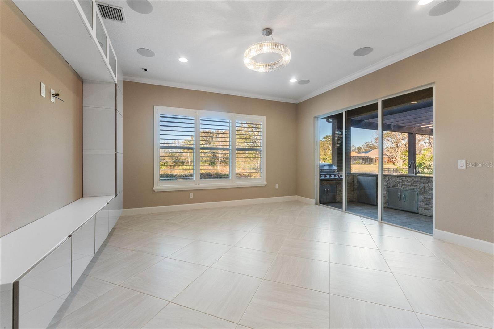 125 FALLING WATER DR, BRANDON, FL, 33511