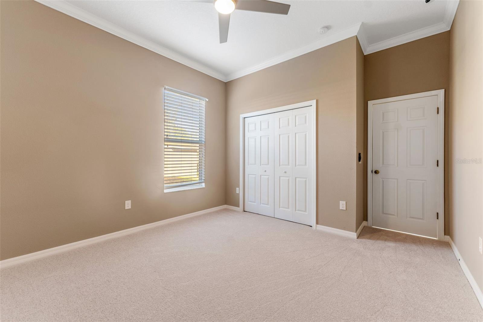 125 FALLING WATER DR, BRANDON, FL, 33511