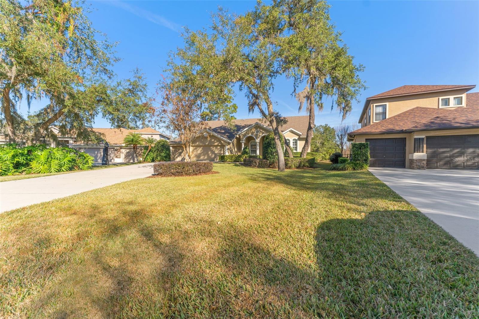 125 FALLING WATER DR, BRANDON, FL, 33511