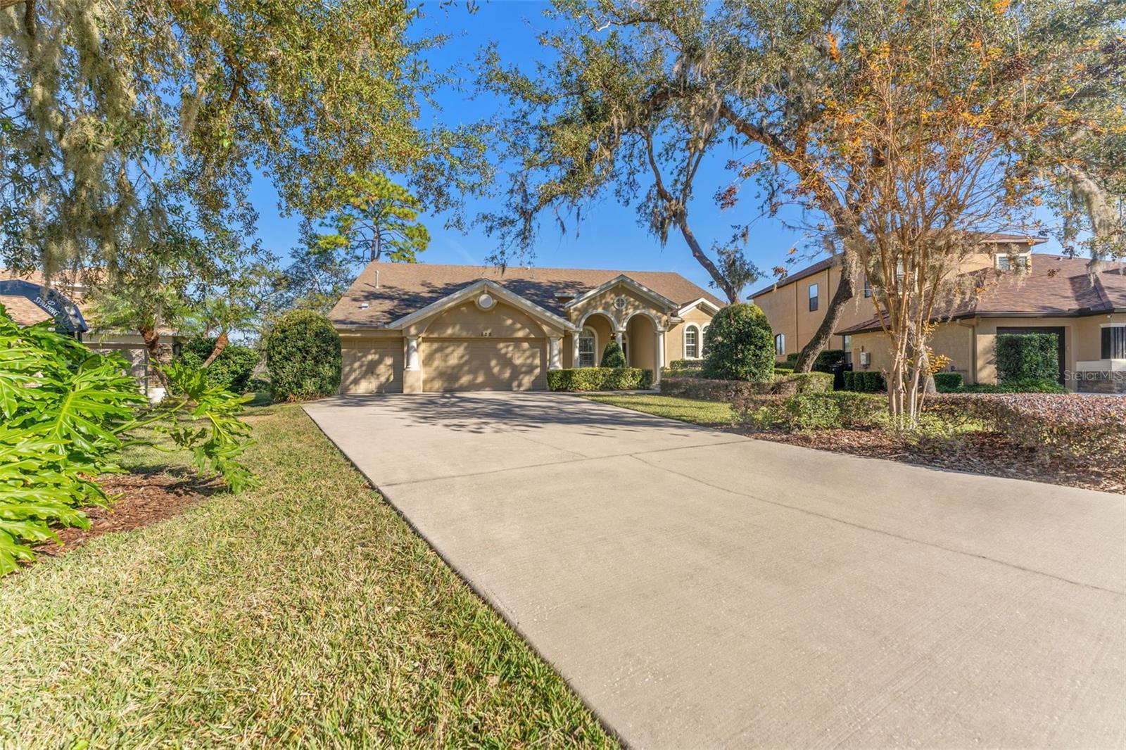 125 FALLING WATER DR, BRANDON, FL, 33511