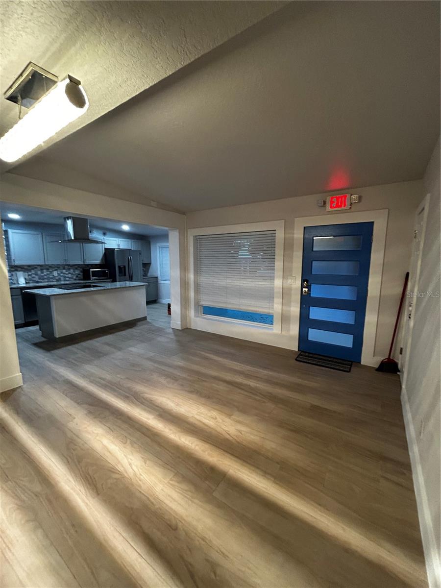 2049 LAKESHORE, CLERMONT, FL, 34711