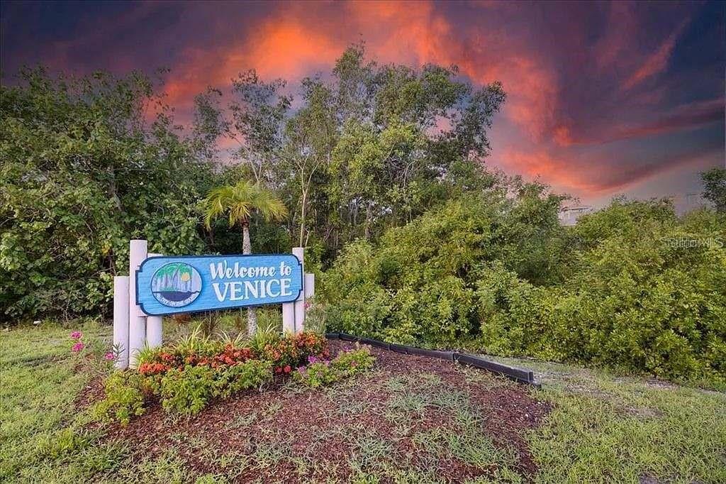 707 ALLIGATOR DR, VENICE, FL, 34293