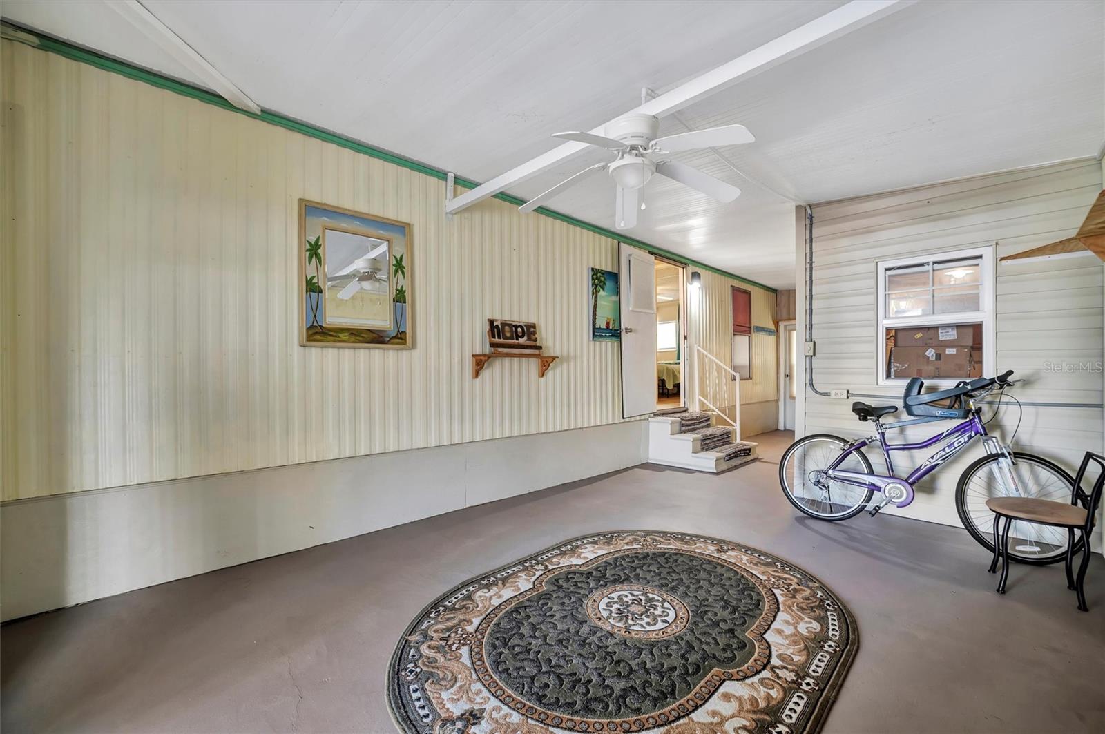322 S PORT ROYAL LN, APOLLO BEACH, FL, 33572
