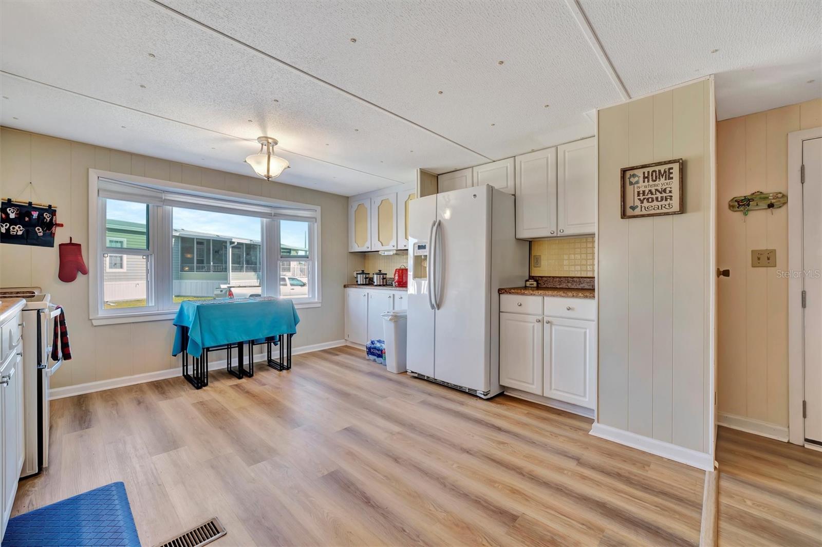 322 S PORT ROYAL LN, APOLLO BEACH, FL, 33572