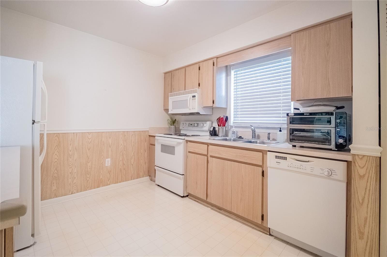 4854 COLONNADES CLUB BLVD, LAKELAND, FL, 33811