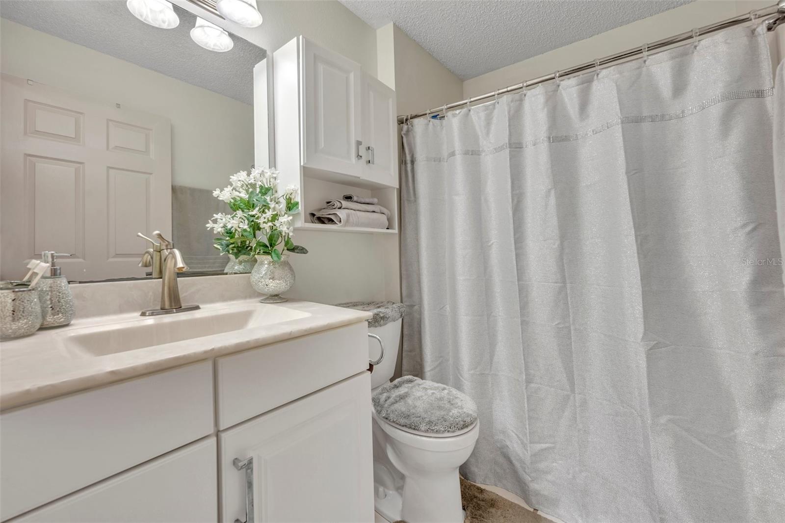 216 HICKORY AVE, ORANGE CITY, FL, 32763