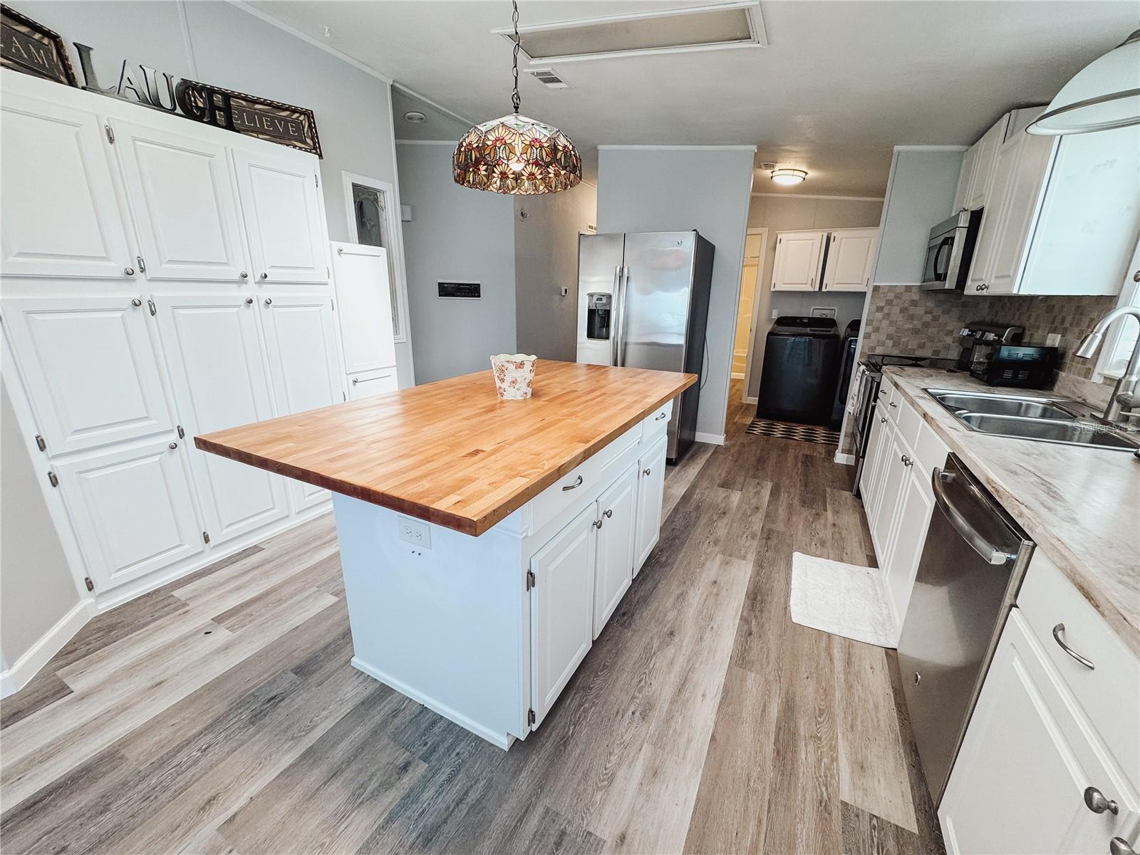 9105 KESTRAL CIR, ENGLEWOOD, FL, 34224