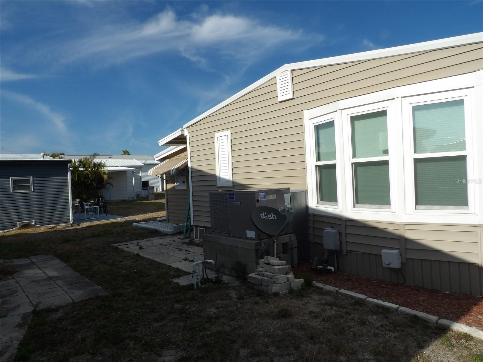 7216 MOUNT GEORGETOWN DR NE #555, ST PETERSBURG, FL, 33702