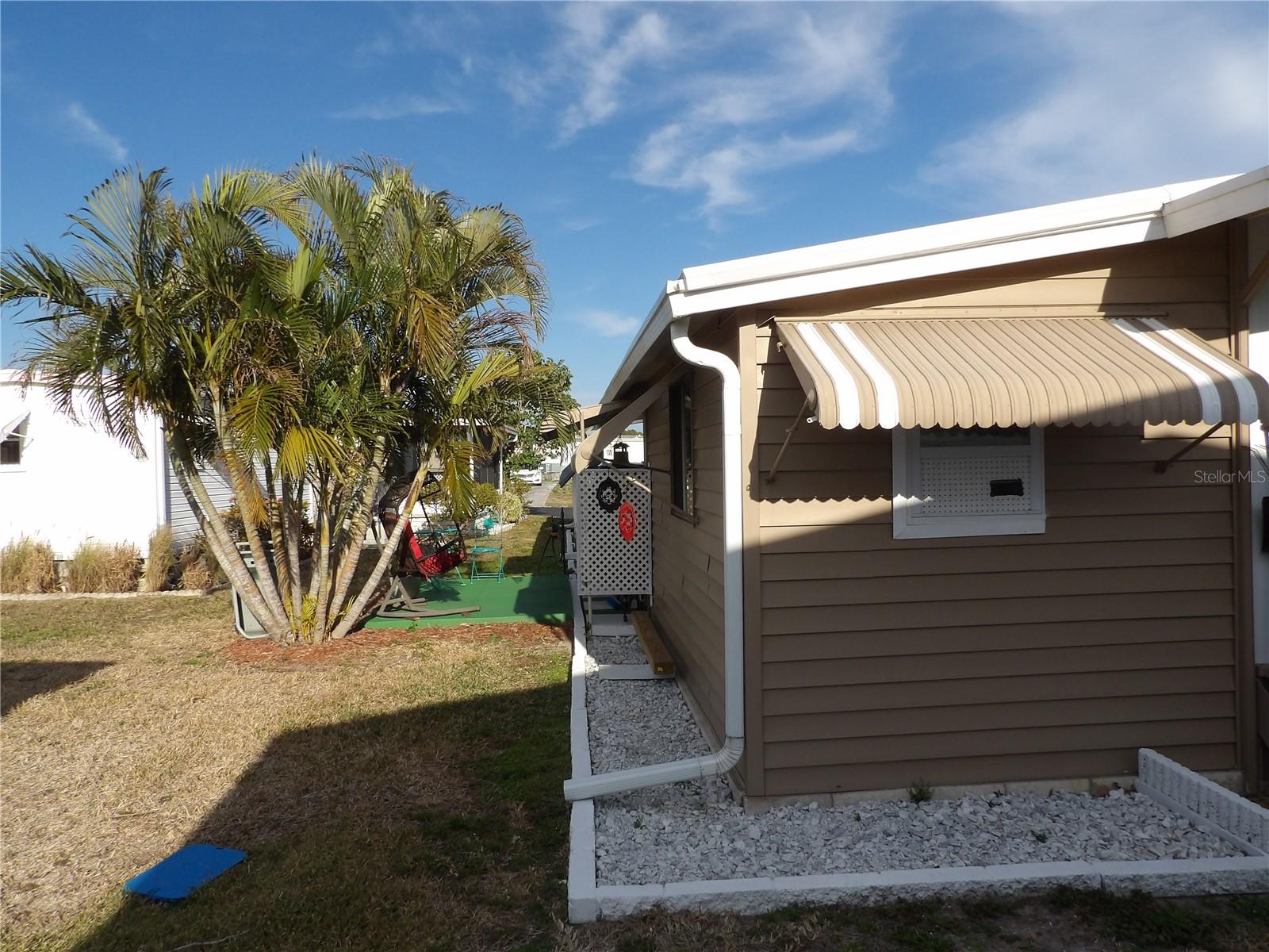 7216 MOUNT GEORGETOWN DR NE #555, ST PETERSBURG, FL, 33702