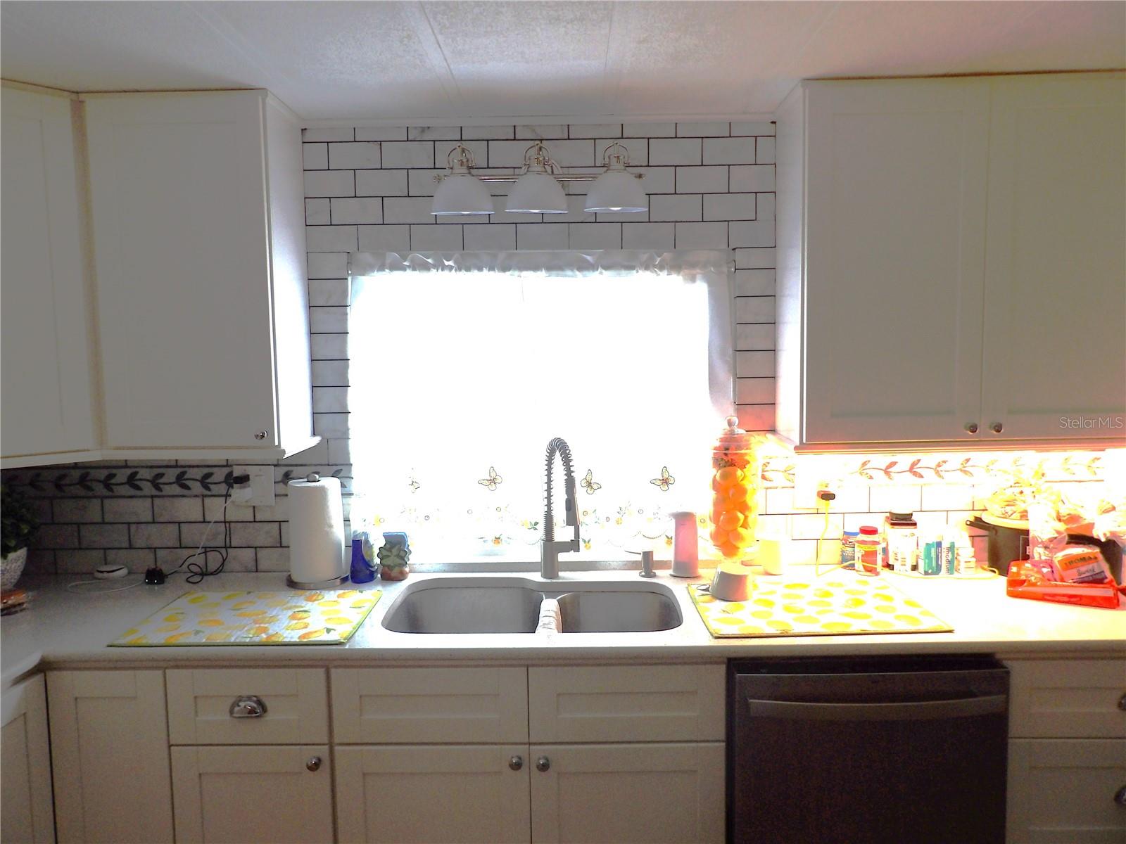 7216 MOUNT GEORGETOWN DR NE #555, ST PETERSBURG, FL, 33702